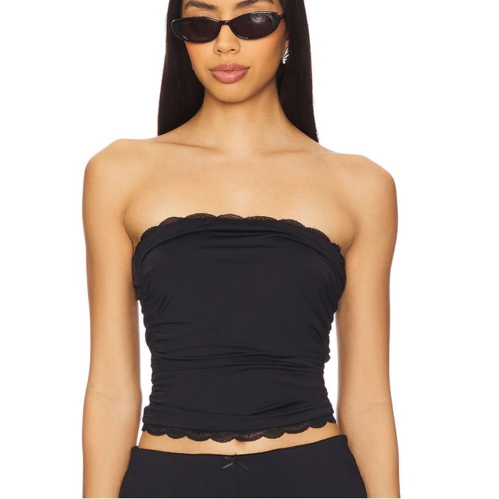 NIA TOP ANDREA Elegant Black Lace Trim Tube Top